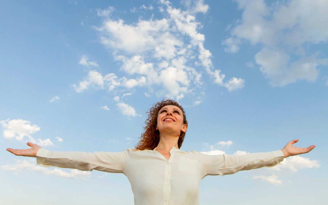 pessoa_céu_Comunh~]ao