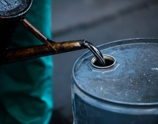 Comunhao-barril-de-petroleo