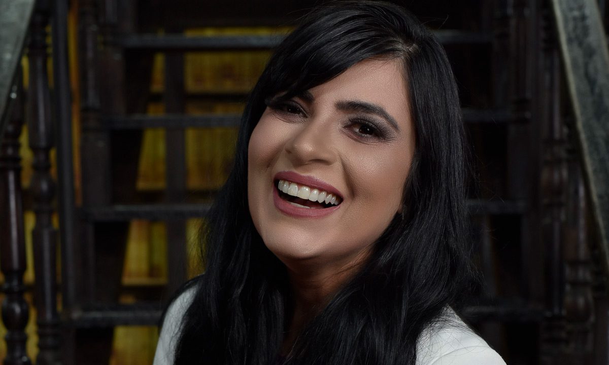 Fernanda Brum lança 2º EP do