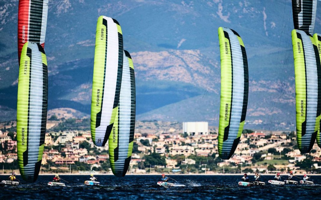 Fórmula Kite: Brasileiros ficam fora da regata da medalha no Mundial - Foto: Robert Hajduk / IKA Media