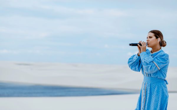 Aline Barros apresenta "Caminho de Milagres", ao vivo nos Lençóis Maranhenses