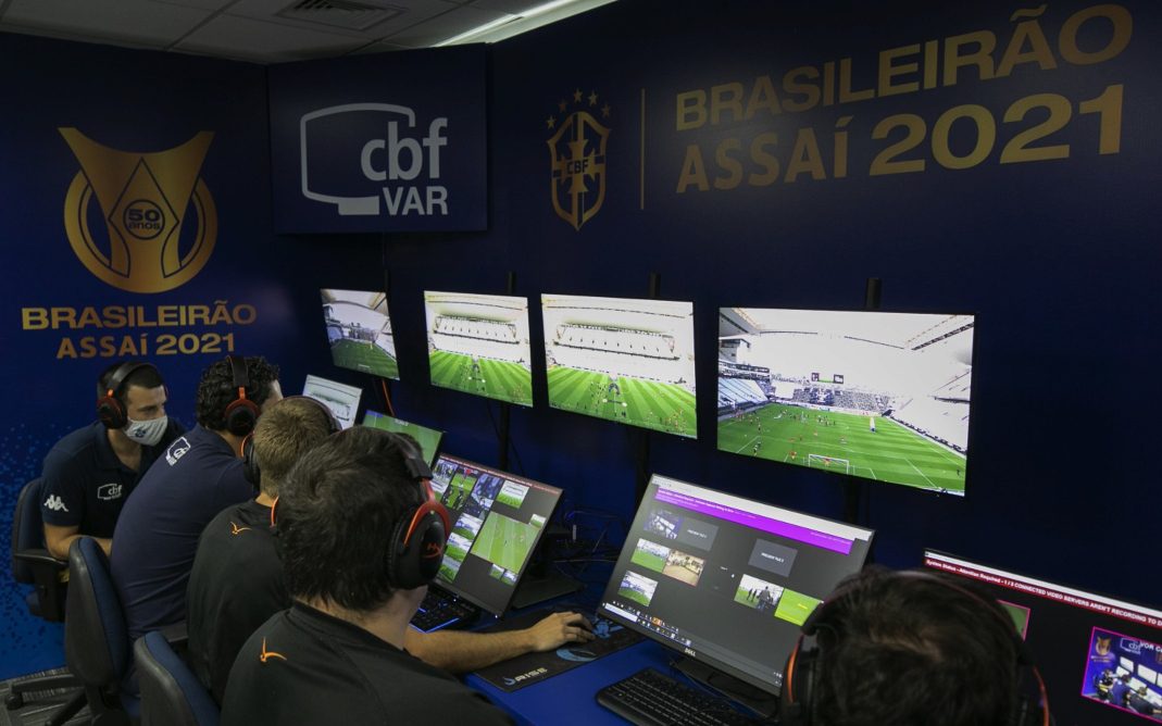 Entenda o que se sabe sobre o projeto de lei para profissionalização dos árbitros - Foto: Matheus Tripoli/CBF