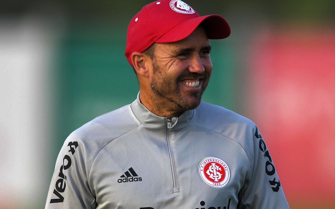 Internacional anuncia Eduardo Coudet para substituir Mano Menezes - Foto: SCInternacional