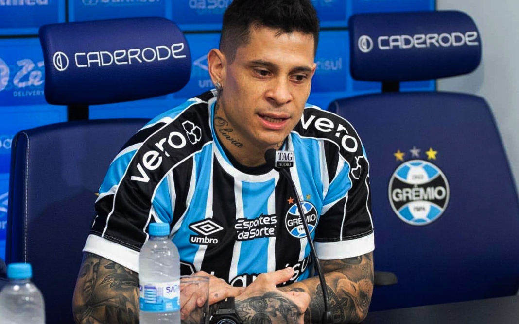Iturbe revela que já esteve no Grêmio na infância e descarta ser substituto de Suárez - Foto: Gustavo Langer/ Portal do Gremista