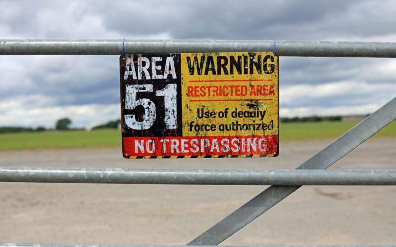 OVNIS: existe vida inteligente em outros planetas? OVNIS: existe vida inteligente em outros planetas?