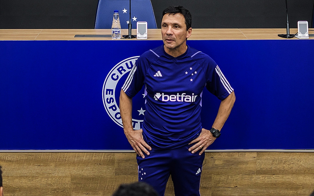 Zé Ricardo diz entender desconfiança da torcida do Cruzeiro e explica rebaixamento no Japão - Foto: Reprodução Twitter / Gustavo Aleixo