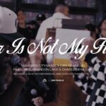 Miniatura do vídeo: Fear is Not My Future (feat. Brandon Lake & Chandler Moore) | Maverick City Music x Kirk Franklin