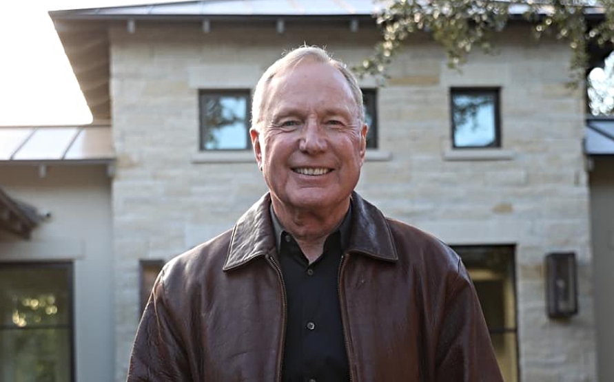 Max Lucado é um dos autores em foco nos lançamentos da editora Thomas Nelson em outubro (Foto: Reprodução/Instagram - @maxulucado)