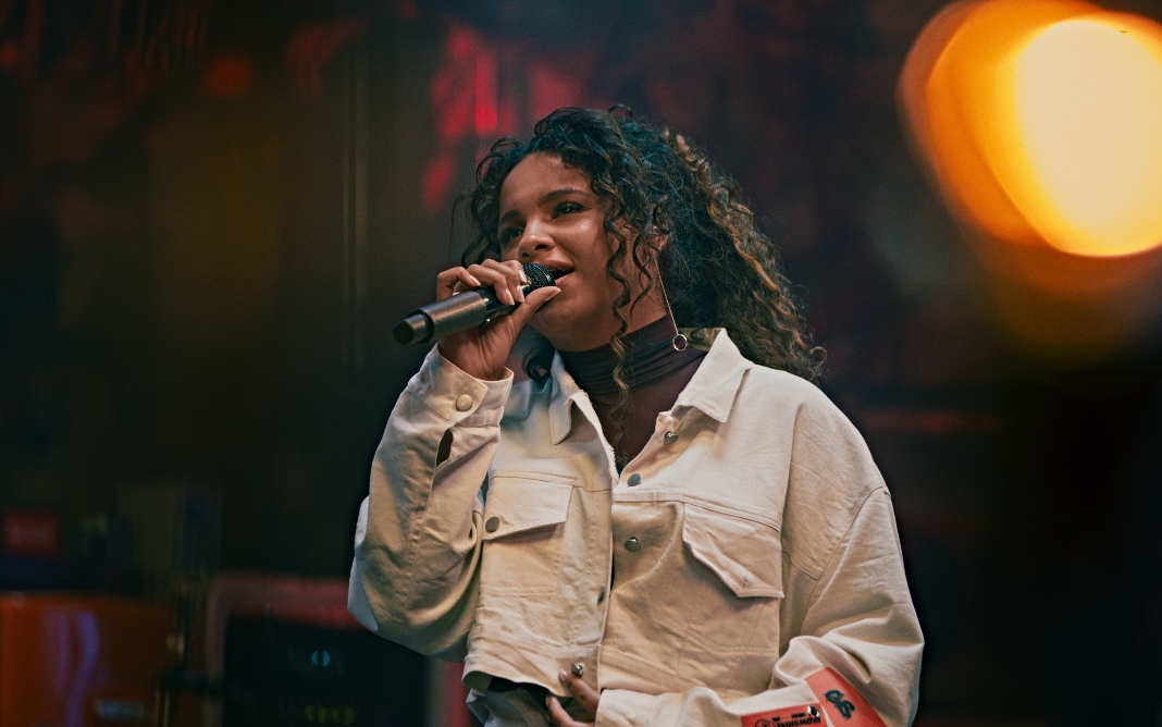 Sarah Beatriz finaliza o seu recente projeto com o single 