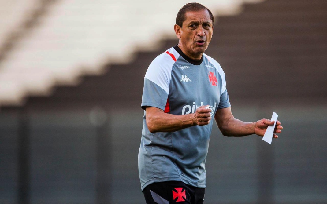 Vasco confirma renovação do contrato do técnico Ramón Díaz - Foto: Reprodução Twitter @VascodaGama / Leandro Amorim
