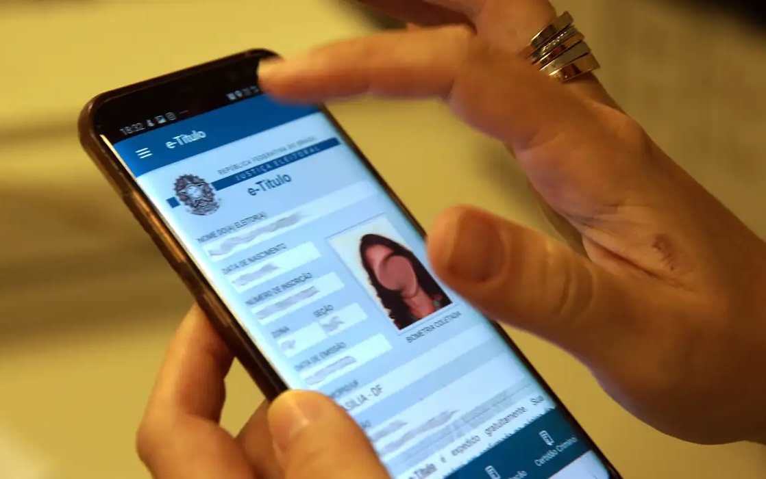 No primeiro turno, que será realizado no dia 6 de outubro, os eleitores irão às urnas para escolher prefeitos, vice-prefeitos e vereadores -