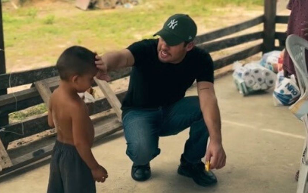 Cantor Marcos Freire está na Ilha de Marajó, no Pará. Foto: Reprodução / Instagram Marcos Freire.