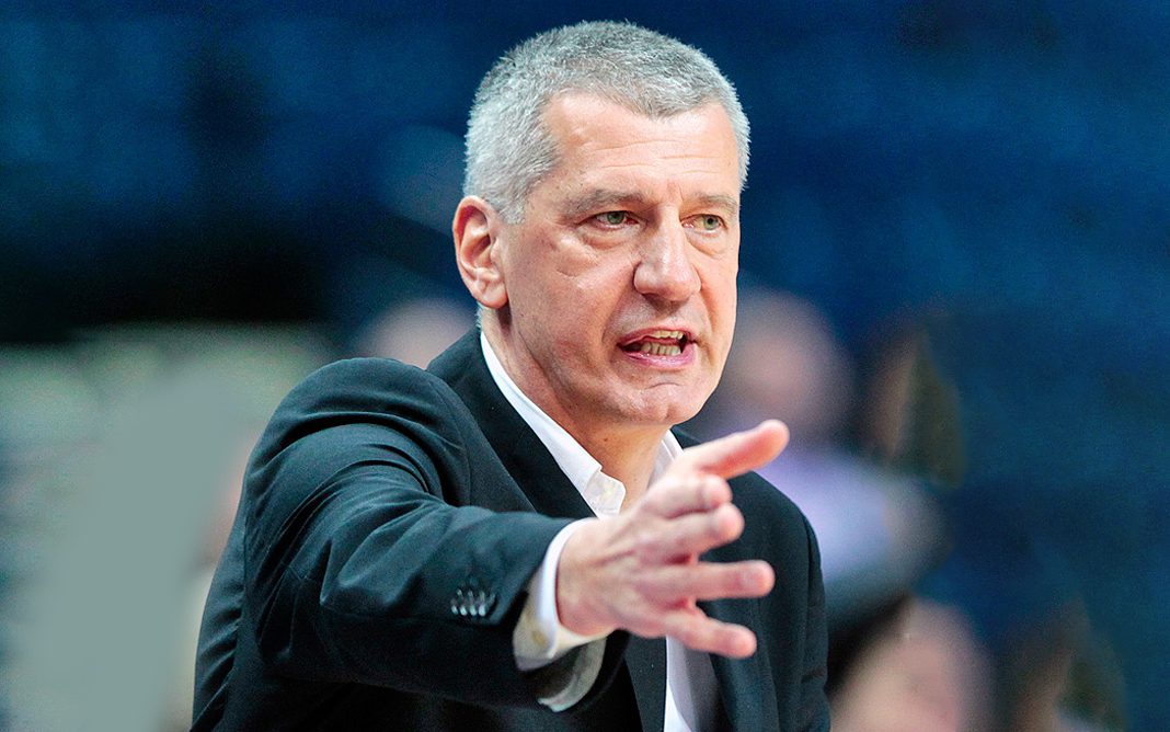 Seleção de basquete escolhe Petrovic como técnico e traz reforço da NBA para comissão técnica - Foto: Wikipedia