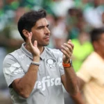 Abel Ferreira renova com o Palmeiras até 2027. Confira detalhes sobre a continuidade do projeto e a relação com a diretoria do clube - Foto: Fotos Públicas