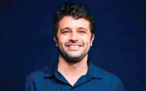 O pastor Diogo Dantas avalia que é preciso ter uma escuta ativa para dialogar com os mais jovens.