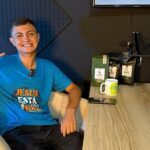 Adolescente usa café para financiar missões e evangelismo