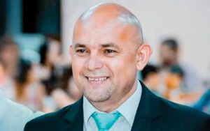 Pais e filhos devem aprender a se perdoar Pais e filhos devem aprender a se perdoar