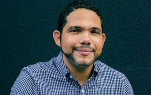 Rodolfo Capler, pastor, escritor e jornalista. Foto: Divulgação.