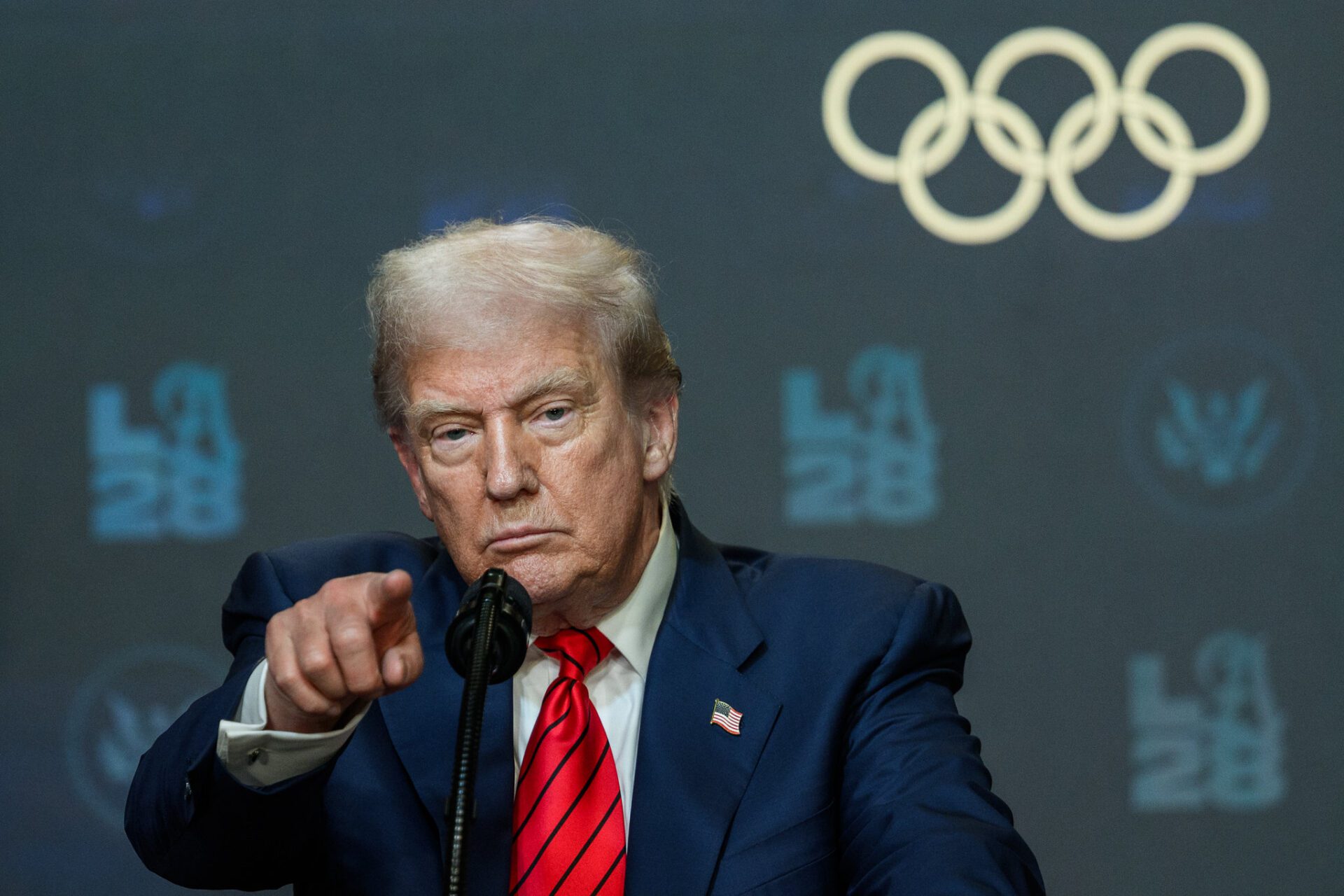 Trump critica Brasil como parceiro comercial e reforça defesa a Bolsonaro em nova coletiva