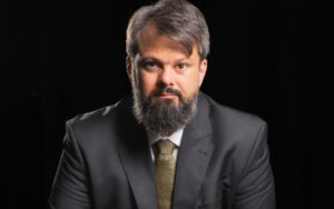 Tassos Lycurgo alerta sobre o ataque cultural à família cristã Tassos Lycurgo alerta sobre o ataque cultural à família cristã