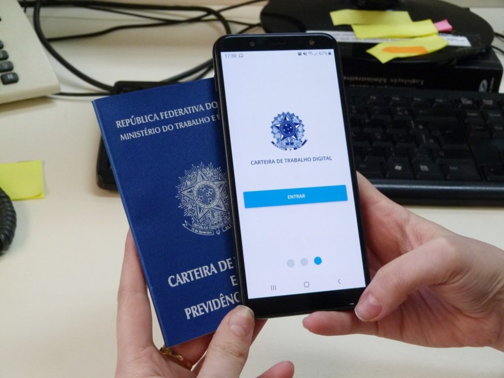 Desemprego de longa duração no Brasil caiu 17,8% no 3º tri de 2025. 1,179 milhão de pessoas buscam trabalho há 2+ anos. Dados do IBGE indicam melhora - Foto: Reprodução