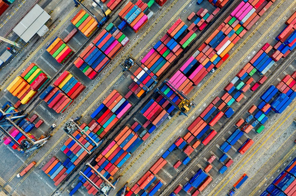 A CNI revela que problemas de logística e infraestrutura, como custo do transporte e ineficiência portuária, são os maiores obstáculos às exportações - Foto: Tom Fisk