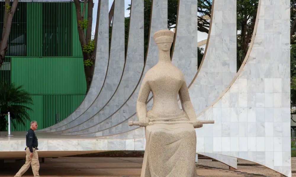 Saiba mais sobre o julgamento do STF que reavalia o alcance do foro privilegiado, especialmente após a saída do cargo. A PGR pede revisão da decisão da Corte - Foto: Fotos Públicas