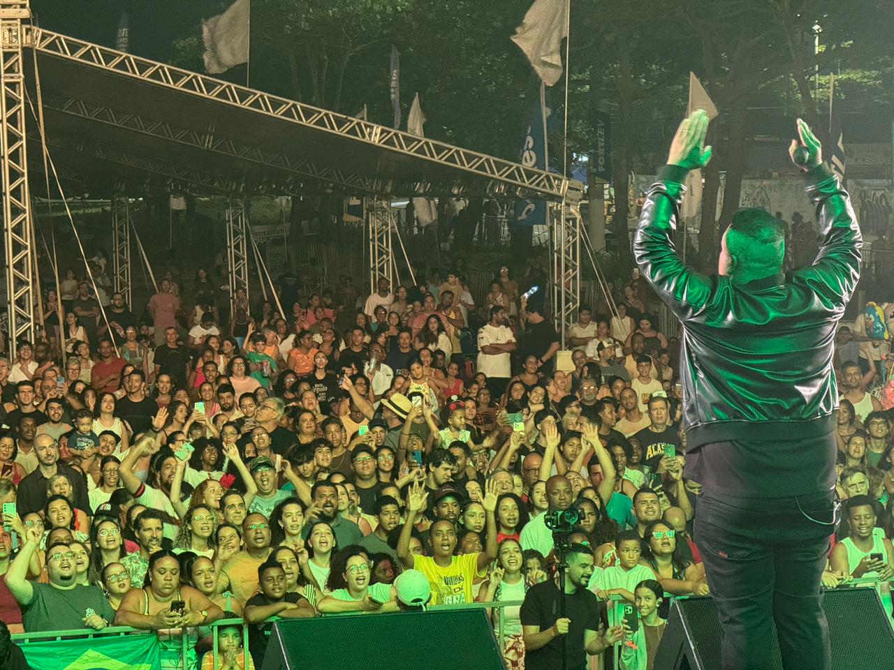 Baruk e Discopraise comandam penúltimo dia do JVV