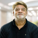 Quando a canção vinha antes do palco