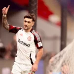 Arrascaeta foi o responsável pelo empate do Flamengo em um gol de pênalti.