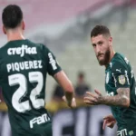 Palmeiras busca vitória contra Guarani na Arena Barueri pelo Paulistão.