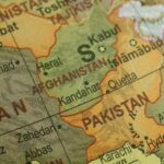 Ataques entre Paquistão e Afeganistão deixam quase 300 mortos