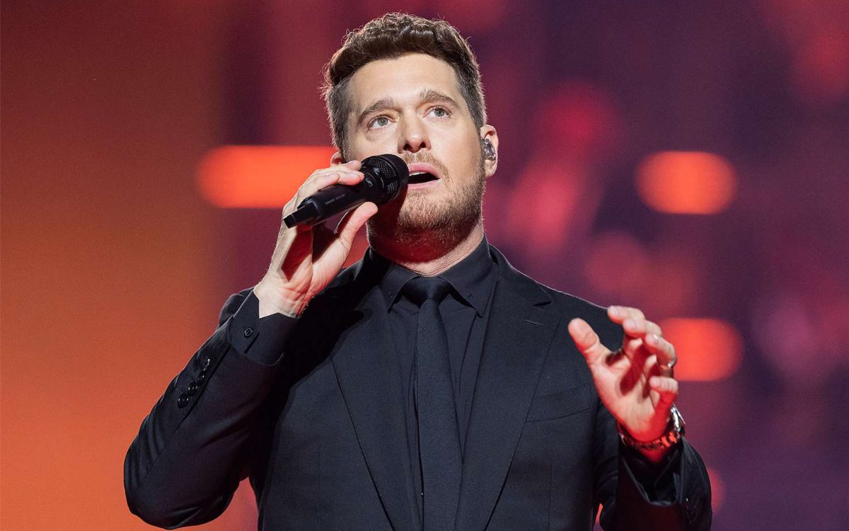 Michael Bublé encourages artists to show faith