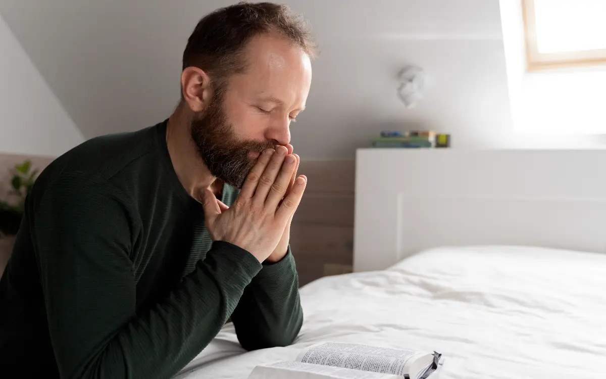 God invites you to pray with faith