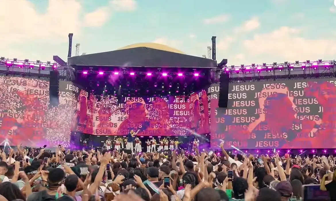 March for Jesus gathers thousands in Rio