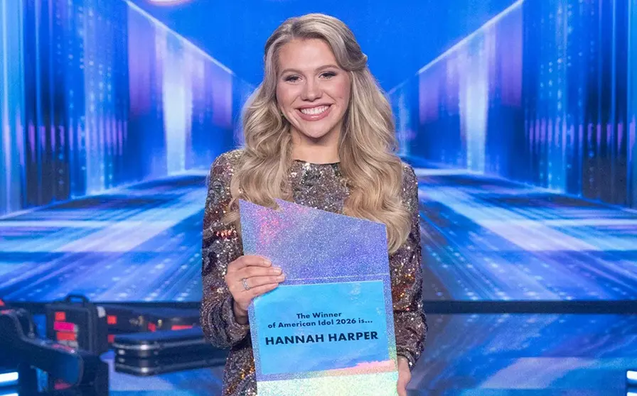 American Idol Winner Glorifies God in Victory