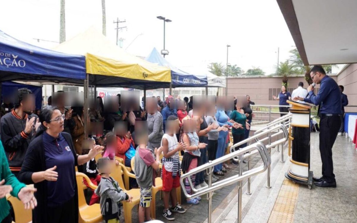 Igreja beneficia centenas de famílias com ação solidária