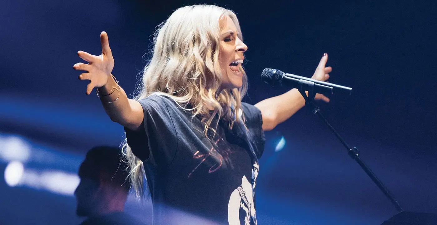 Who is Jenn Johnson and how did she become the voice of Bethel Music?