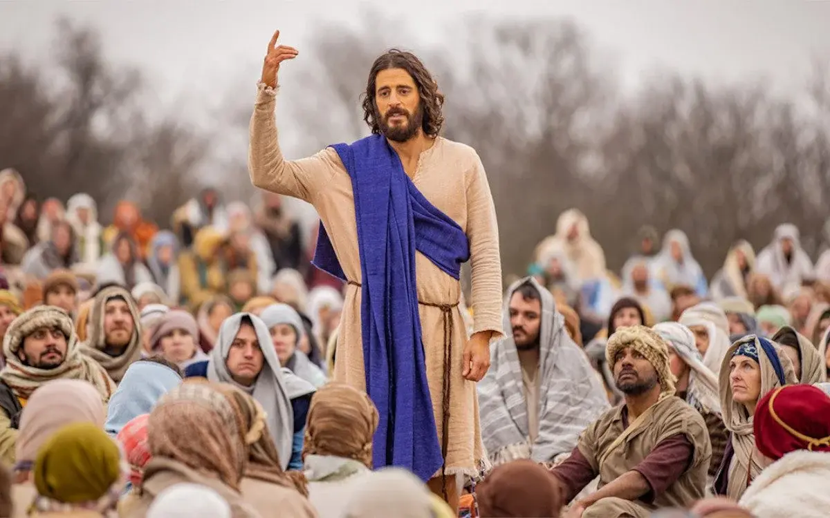 Tyler Hubbard highlights faith in The Chosen.