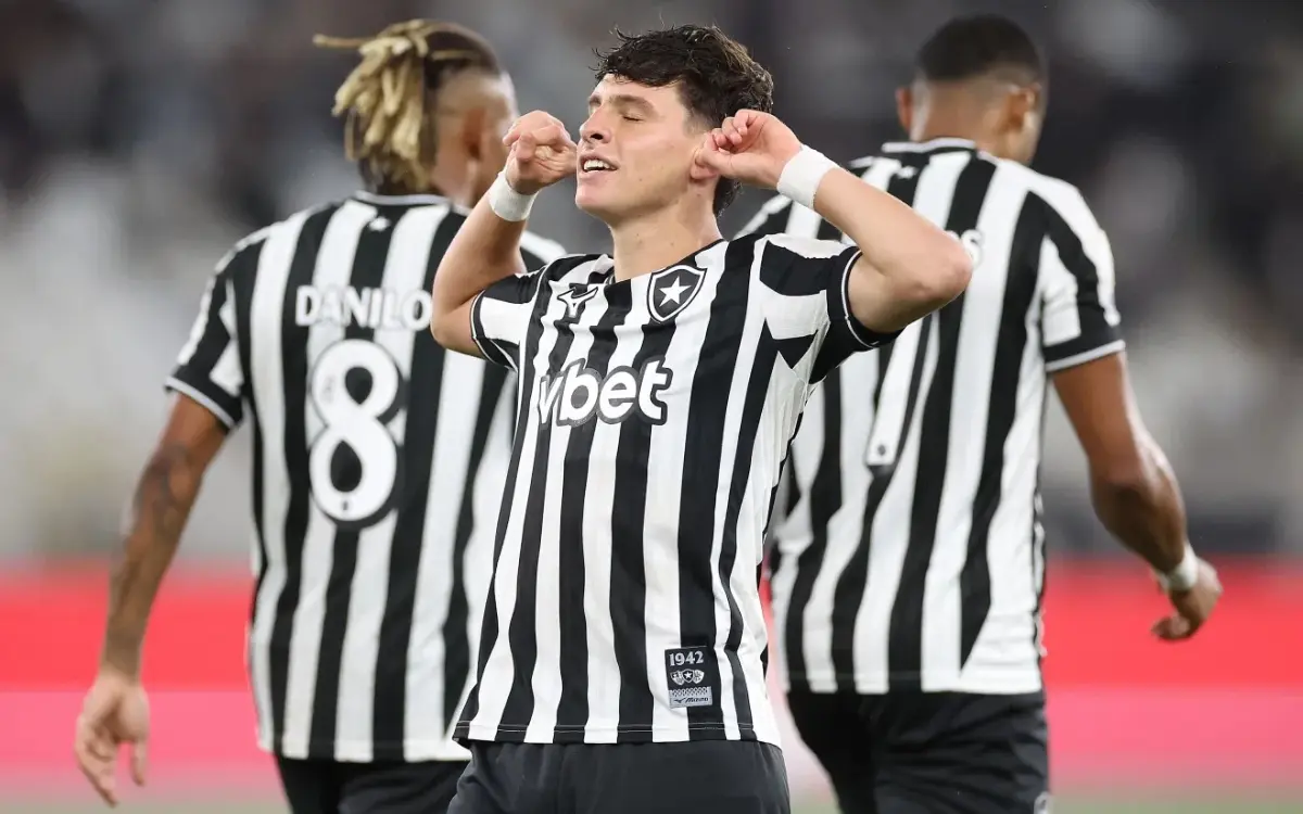 Botafogo de Tite vence Grêmio no Engenhão