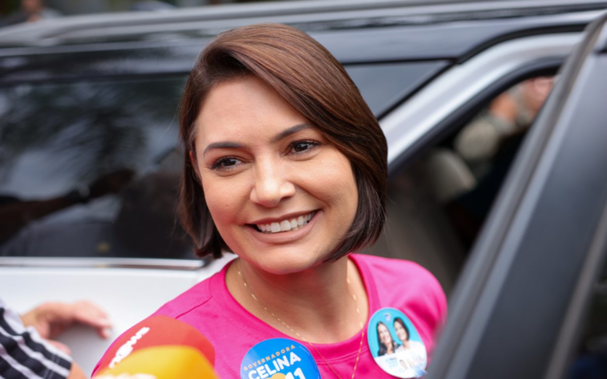 Michelle Bolsonaro é eleita senadora pelo Distrito Federal