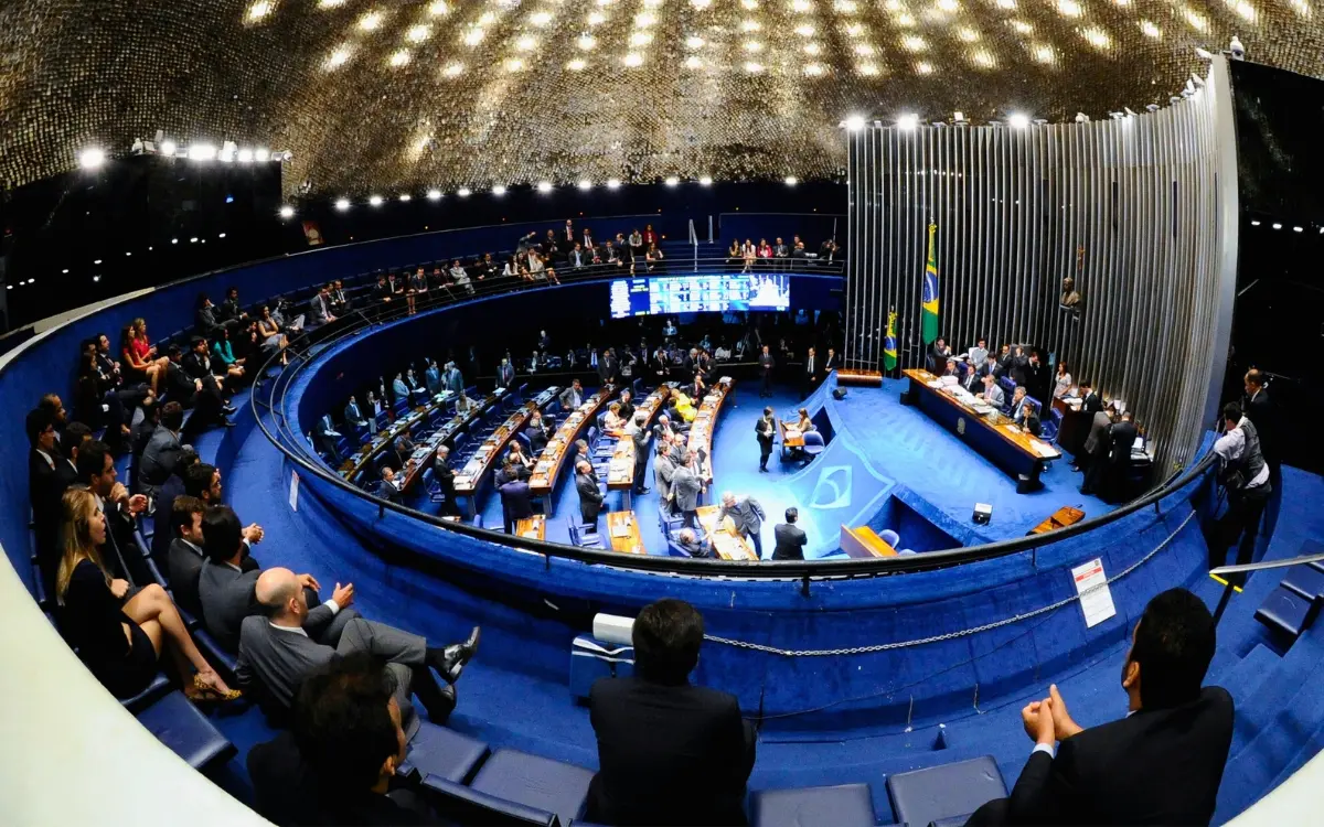 Eleições em Espírito Santo trazem renovação significativa na Câmara dos Deputados