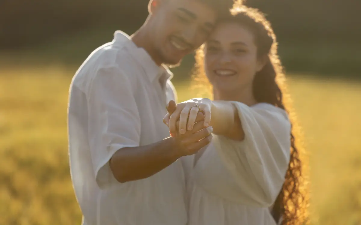 Igrejas como Pilares da Visão Cristã: Uma Resposta à Crise do Casamento e da Fertilidade