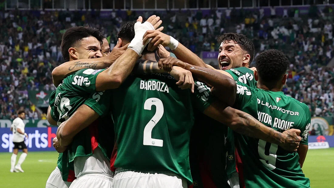 Palmeiras impõe derrota ao Corinthians e se fortalece para desafios futuros